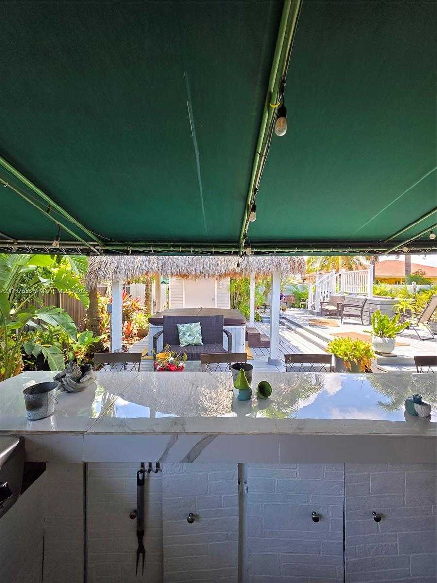 Small Image of 25372 SOUTH WEST 122ND CT, Homestead Number 10