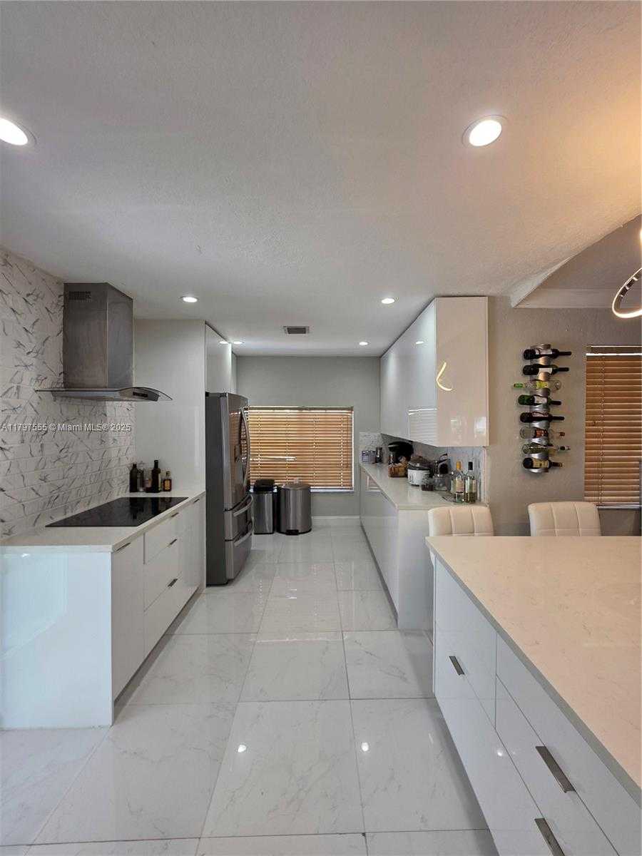 Small Image of 25372 SOUTH WEST 122ND CT, Homestead Number 19