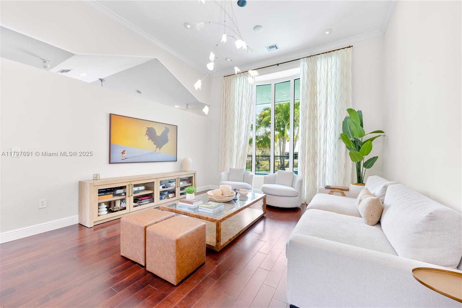 Small Image of 16001 SOUTH WEST 77TH CT, Palmetto Bay Number 14