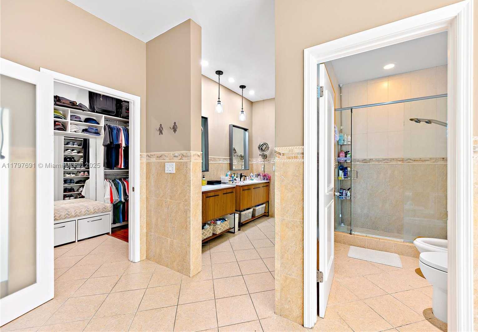 Small Image of 16001 SOUTH WEST 77TH CT, Palmetto Bay Number 34