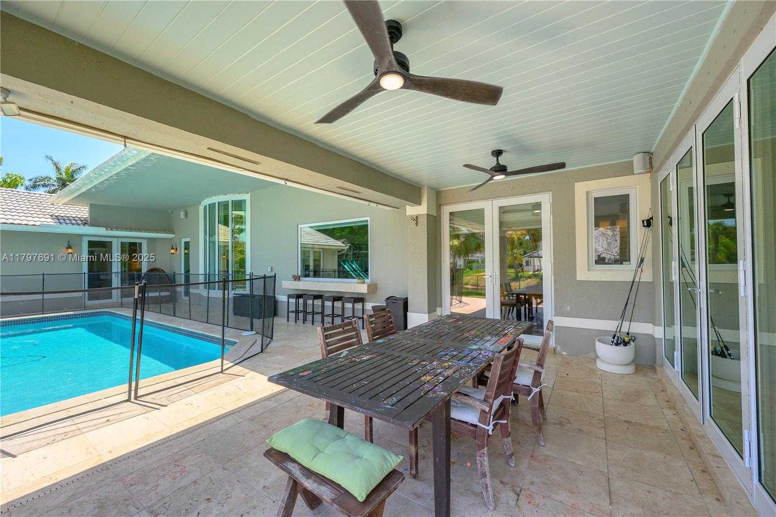 Small Image of 16001 SOUTH WEST 77TH CT, Palmetto Bay Number 49