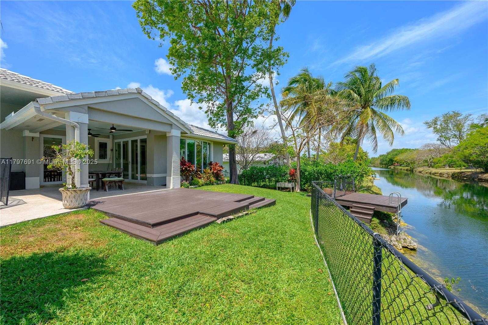 Small Image of 16001 SOUTH WEST 77TH CT, Palmetto Bay Number 55