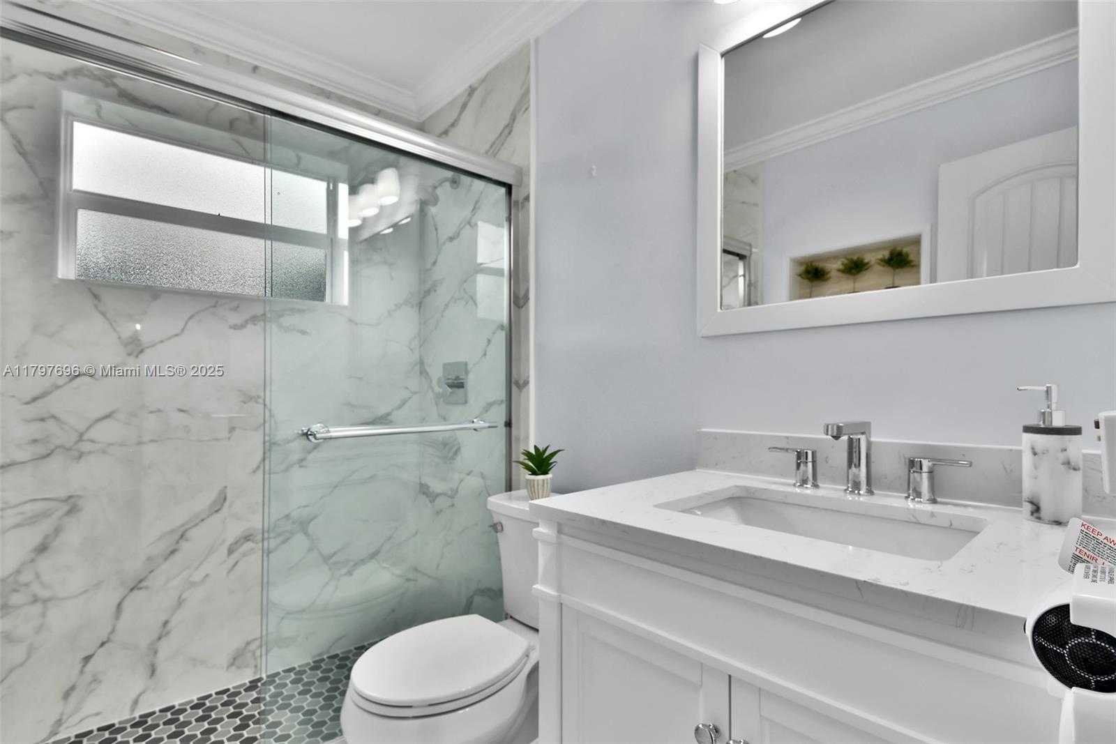 Small Image of 3921 ROOSEVELT ST, Hollywood Number 9