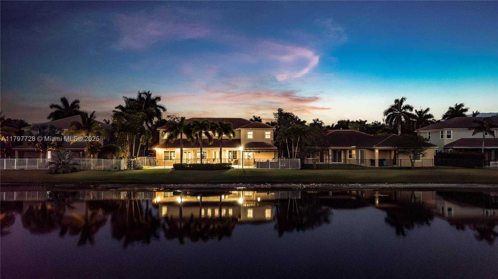 Small Image of 3837 EAST COQUINA WAY, Weston Number 48