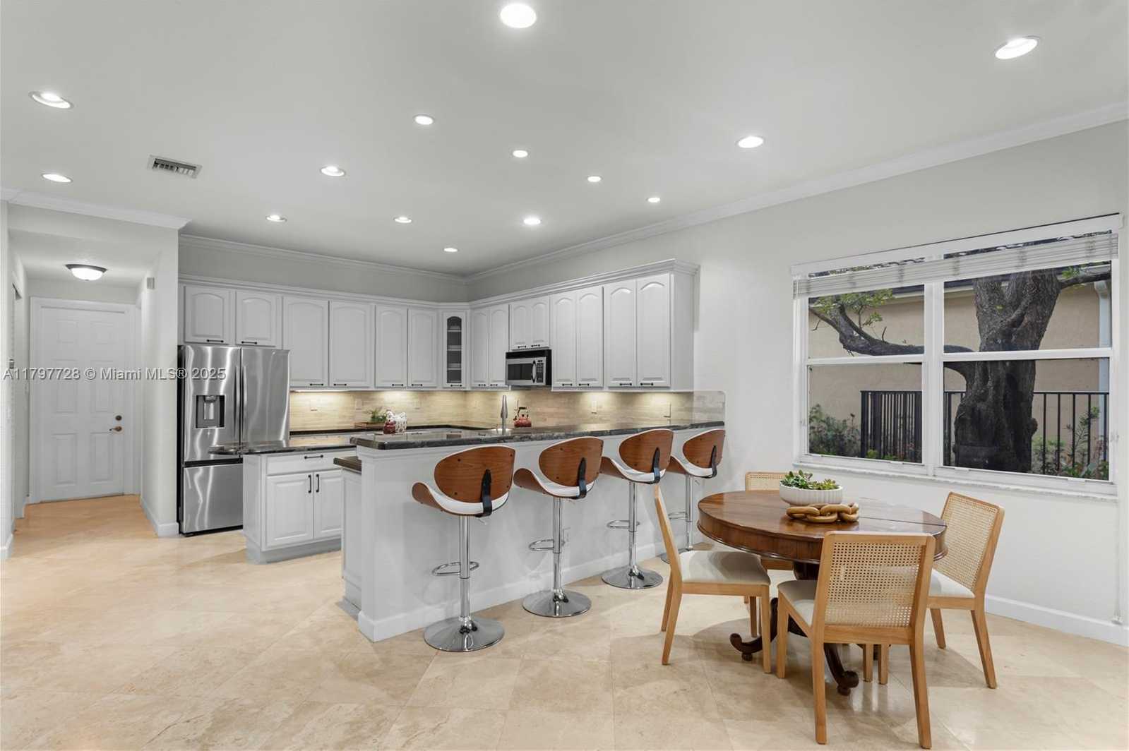 Small Image of 3837 EAST COQUINA WAY, Weston Number 5