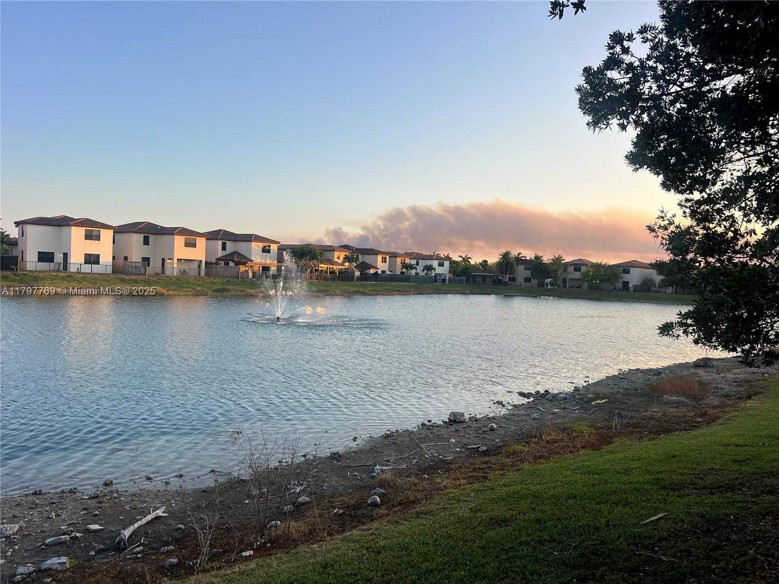Small Image of 2442 NORTH EAST 3RD CT, Homestead Number 25