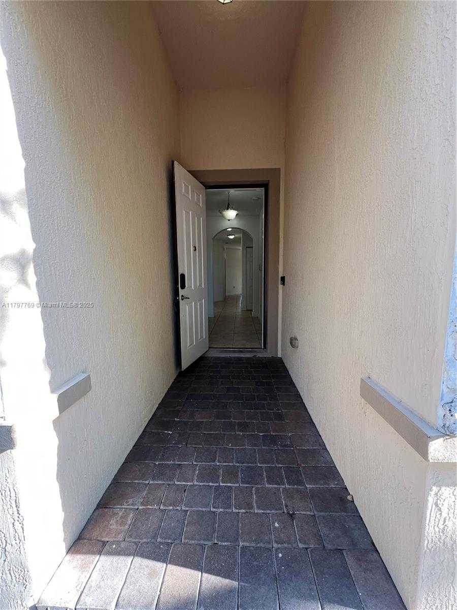 Small Image of 2442 NORTH EAST 3RD CT, Homestead Number 3