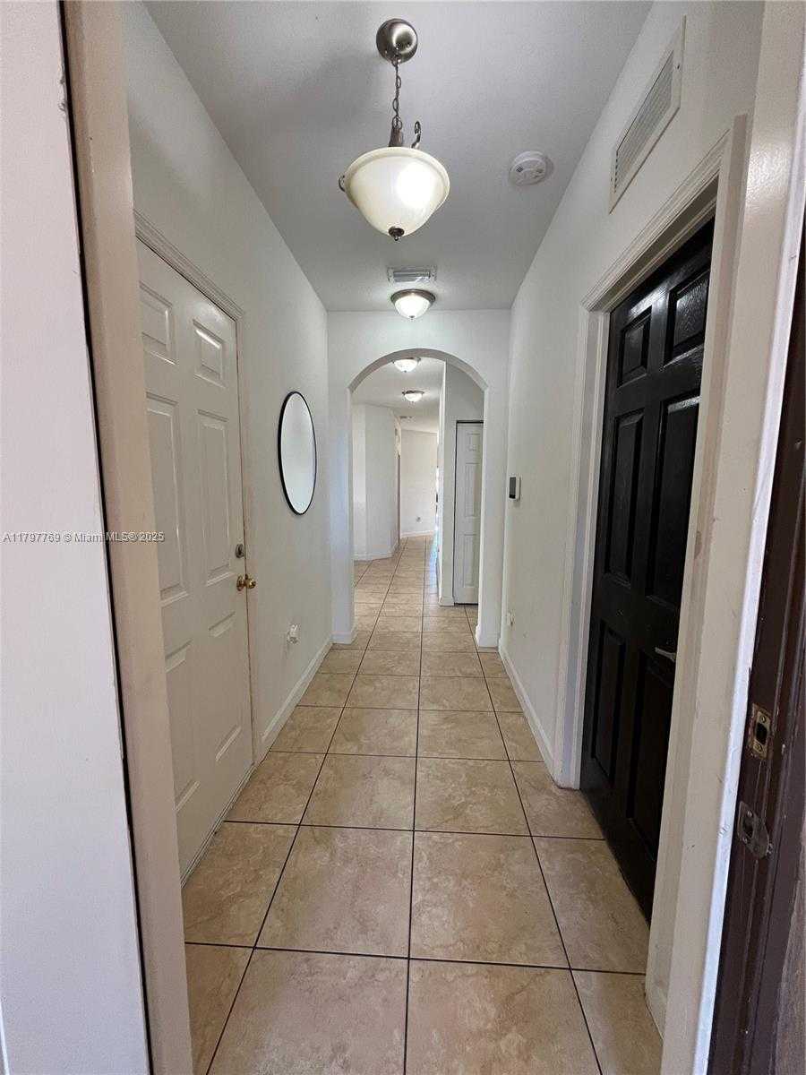 Small Image of 2442 NORTH EAST 3RD CT, Homestead Number 4