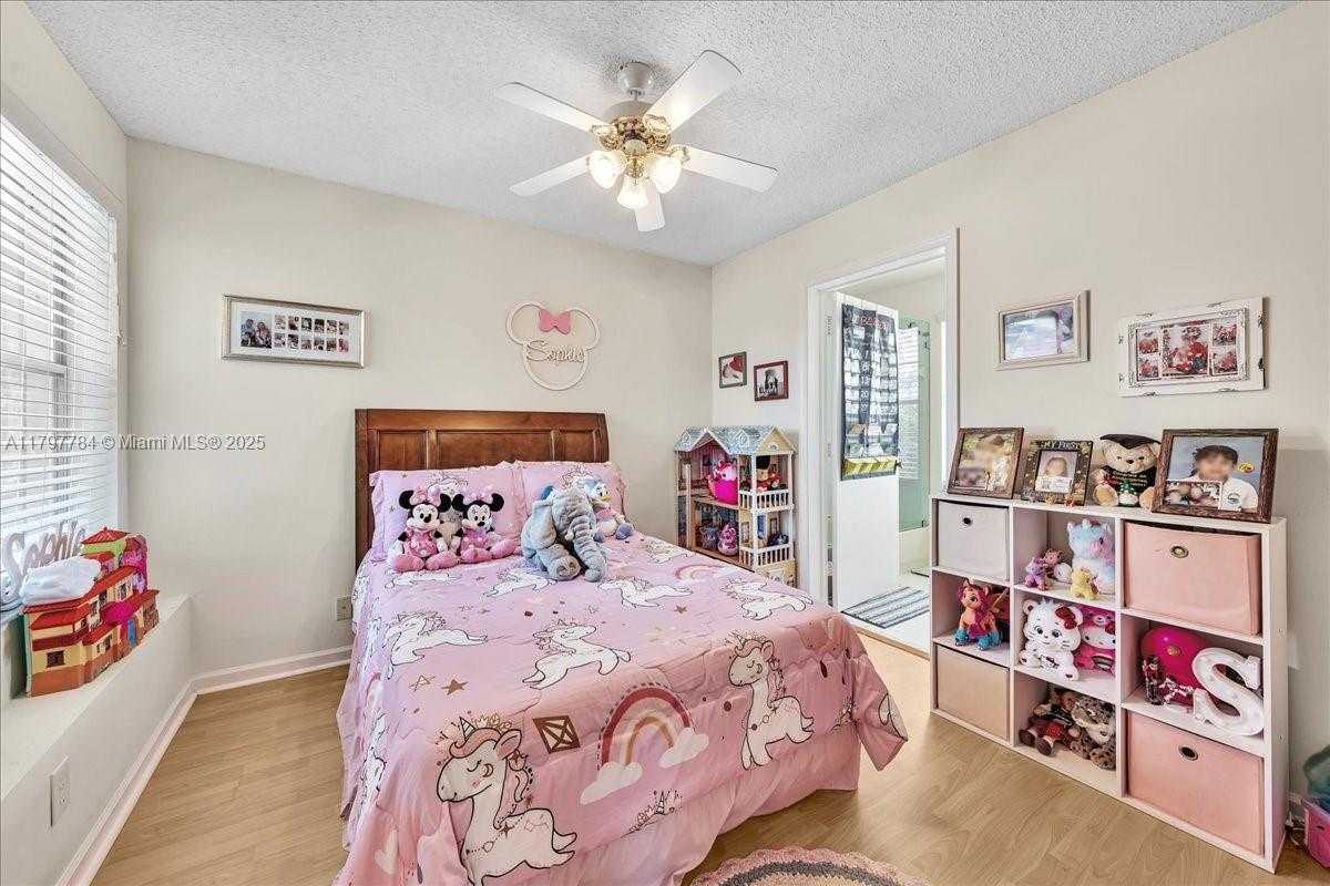 Small Image of 18018 SOUTH WEST 30TH CT, Miramar Number 21