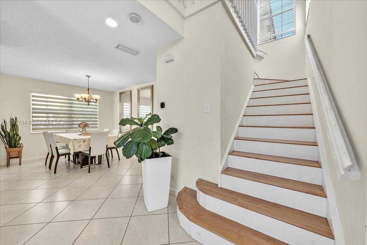 Small Image of 18018 SOUTH WEST 30TH CT, Miramar Number 7