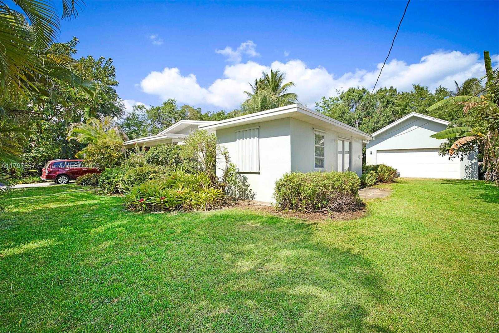 Small Image of 602 SOUTH CALOOSAHATCHEE AVE, Jupiter Number 20