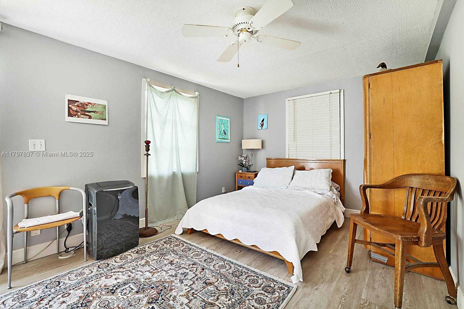 Small Image of 602 SOUTH CALOOSAHATCHEE AVE, Jupiter Number 24