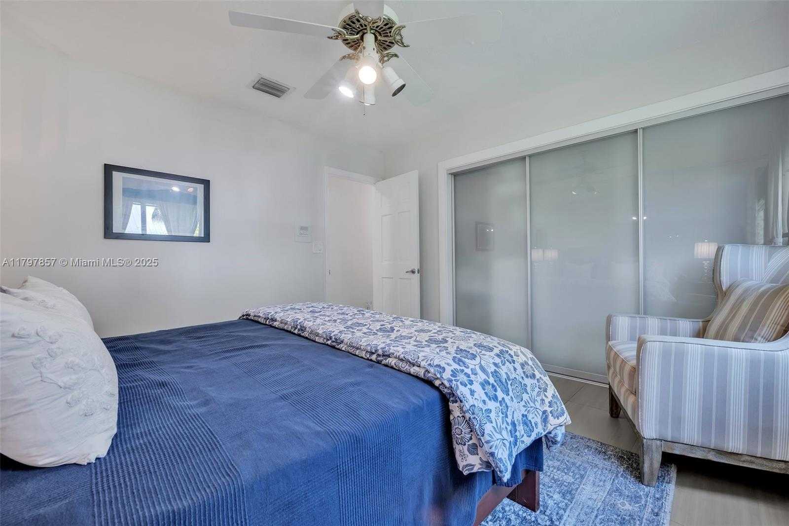 Small Image of 11850 SOUTH WEST 42ND CT, Davie Number 55