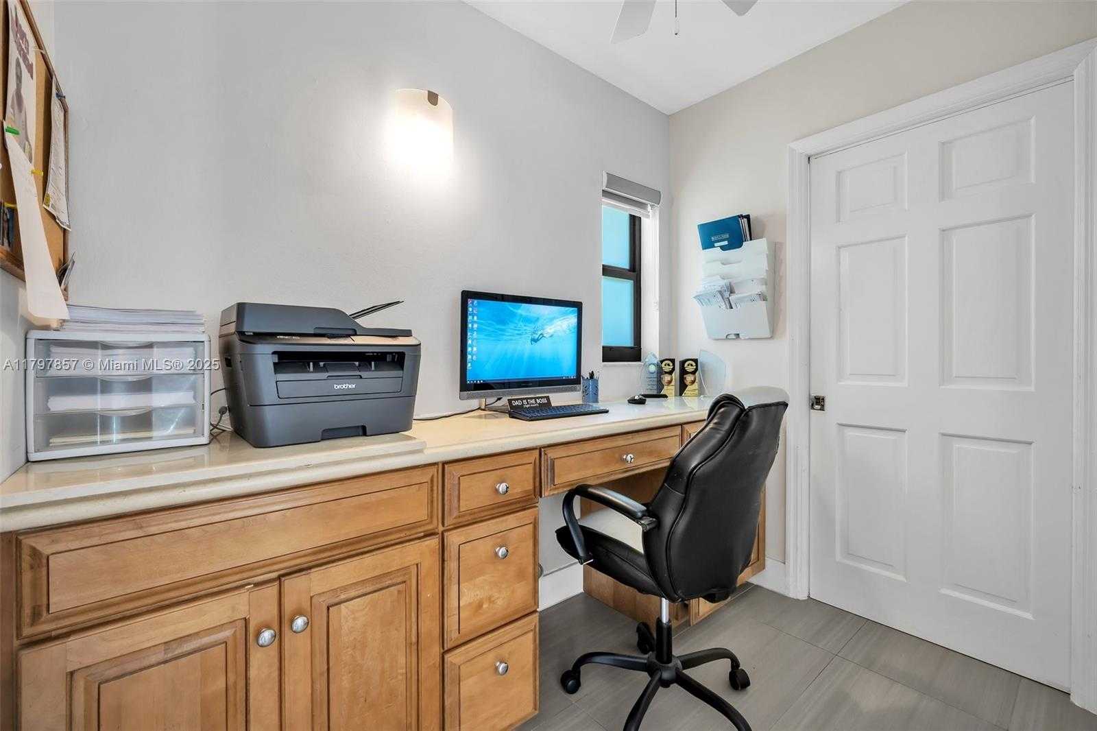 Small Image of 11850 SOUTH WEST 42ND CT, Davie Number 59