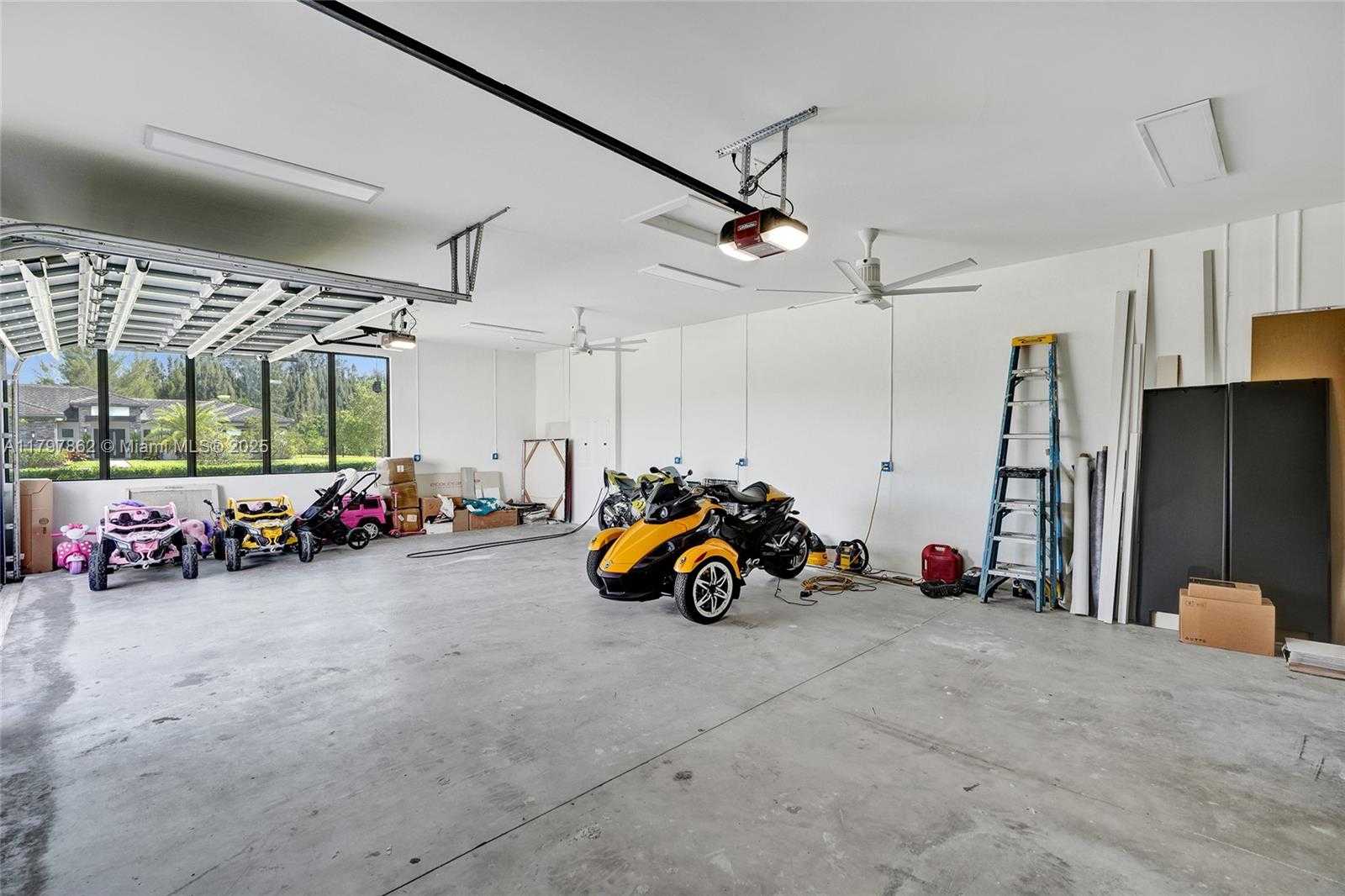 Small Image of 17811 SOUTH WEST 58TH ST, Southwest Ranches Number 27