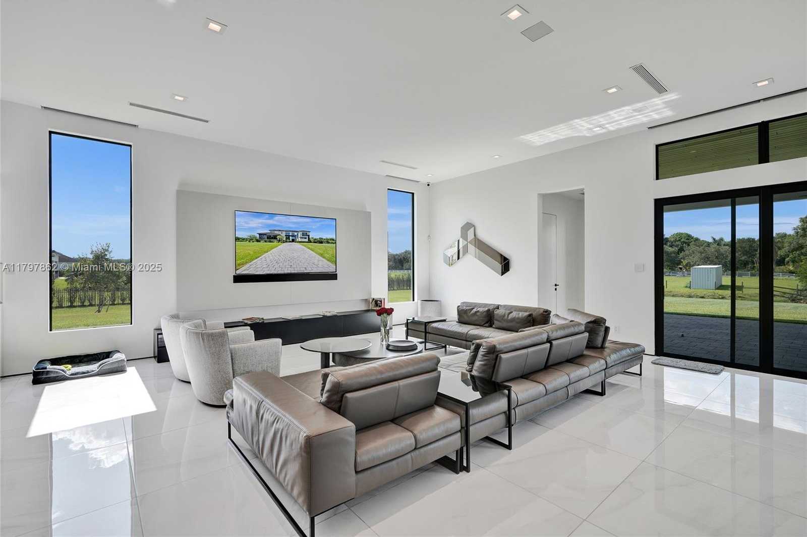 Small Image of 17811 SOUTH WEST 58TH ST, Southwest Ranches Number 51