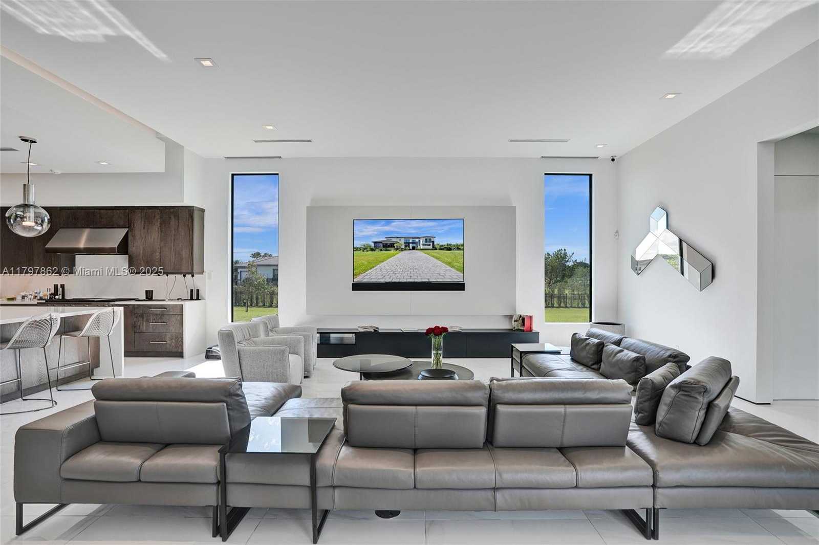 Small Image of 17811 SOUTH WEST 58TH ST, Southwest Ranches Number 7