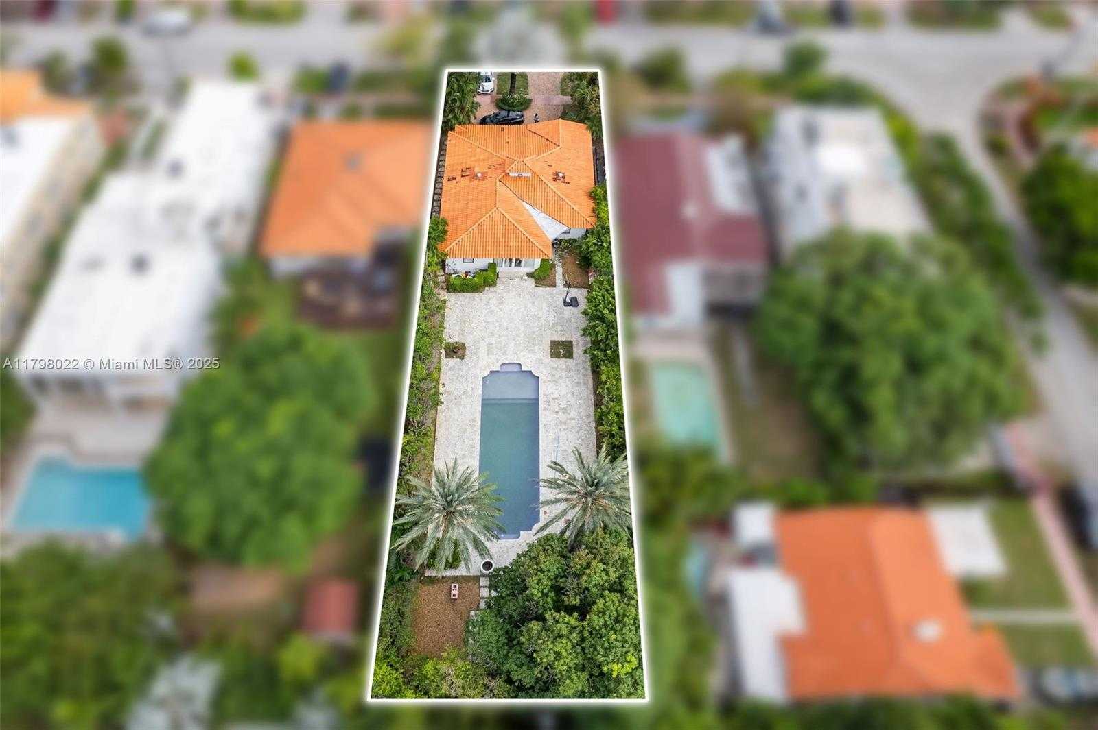 Small Image of 4316 SHERIDAN AVE, Miami Beach Number 8