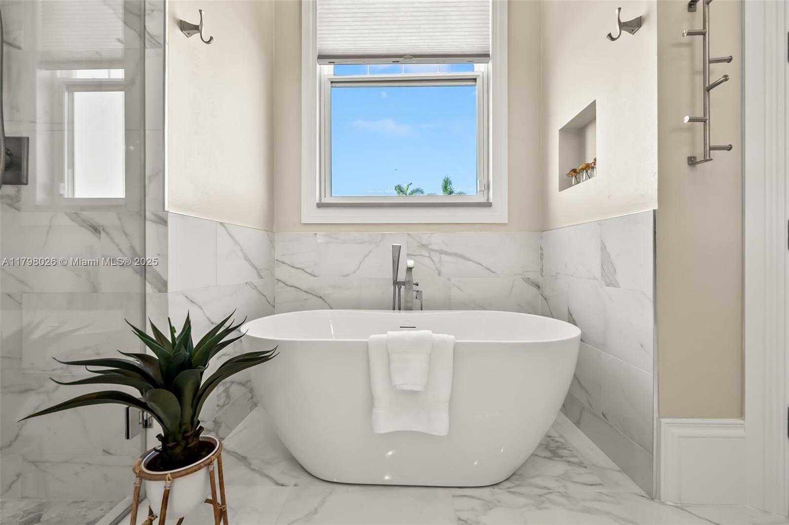 Small Image of 123 SOUTH WEST 53RD ST, Cape Coral Number 24