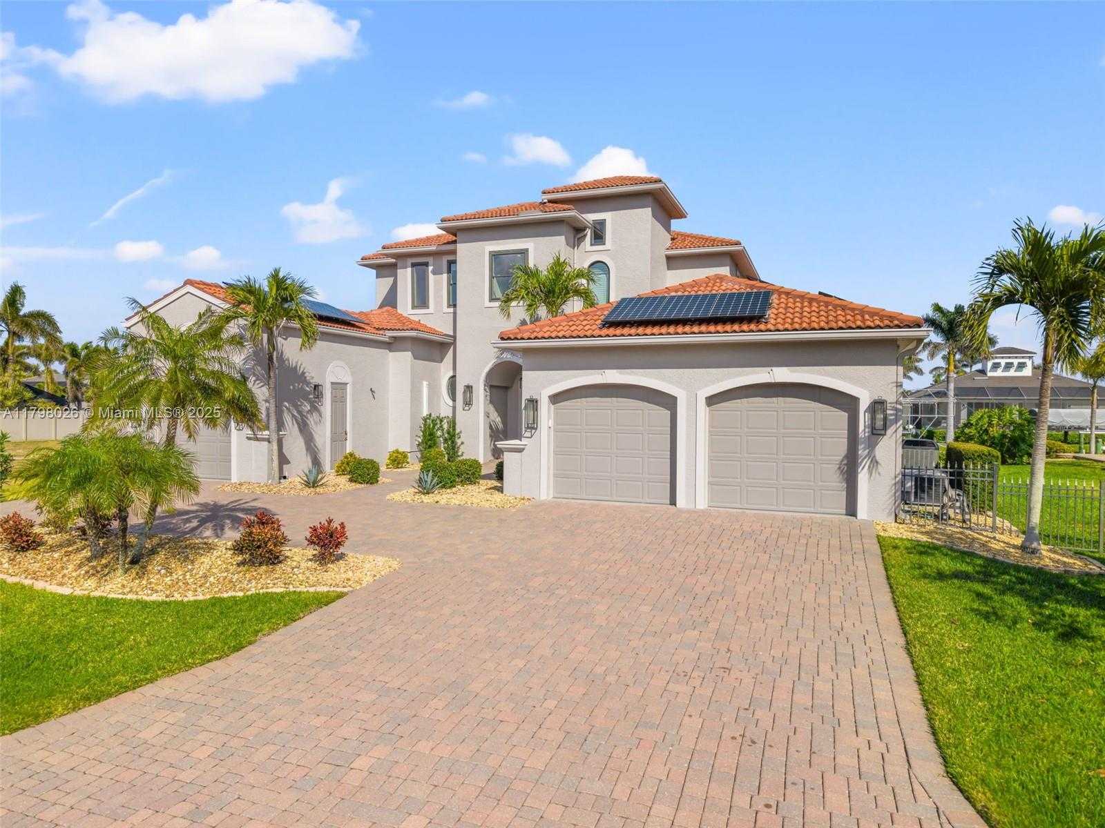 Small Image of 123 SOUTH WEST 53RD ST, Cape Coral Number 9