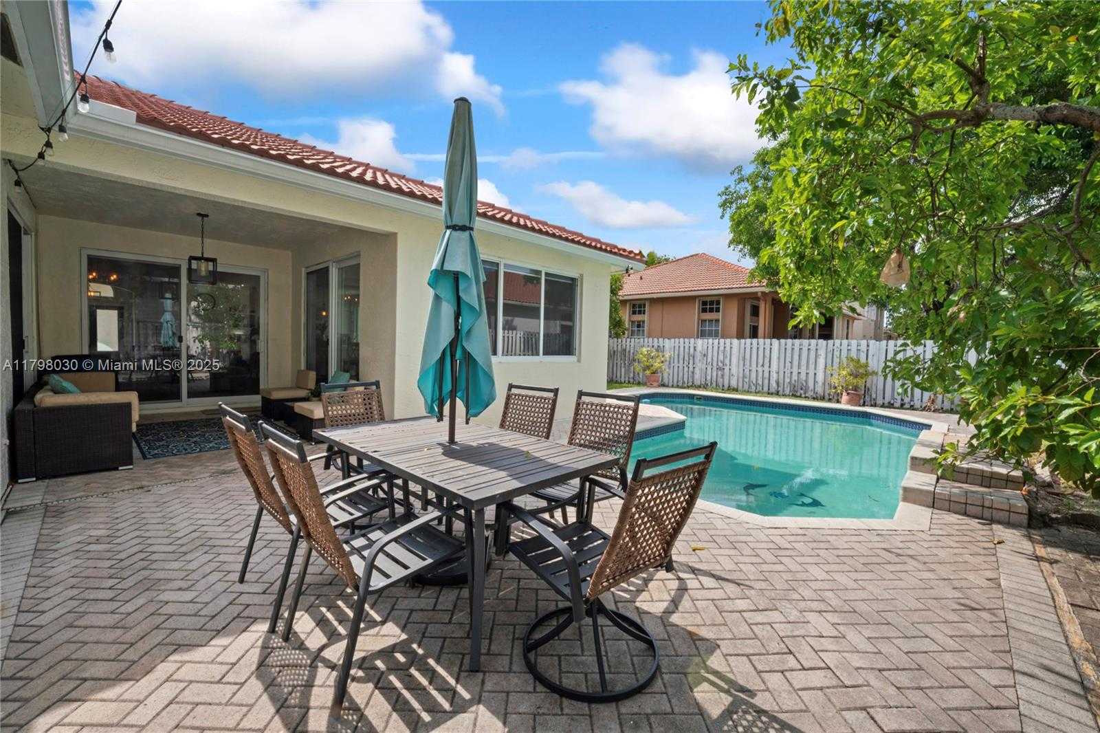 Small Image of 1199 NORTH WEST 166TH AVE, Pembroke Pines Number 25