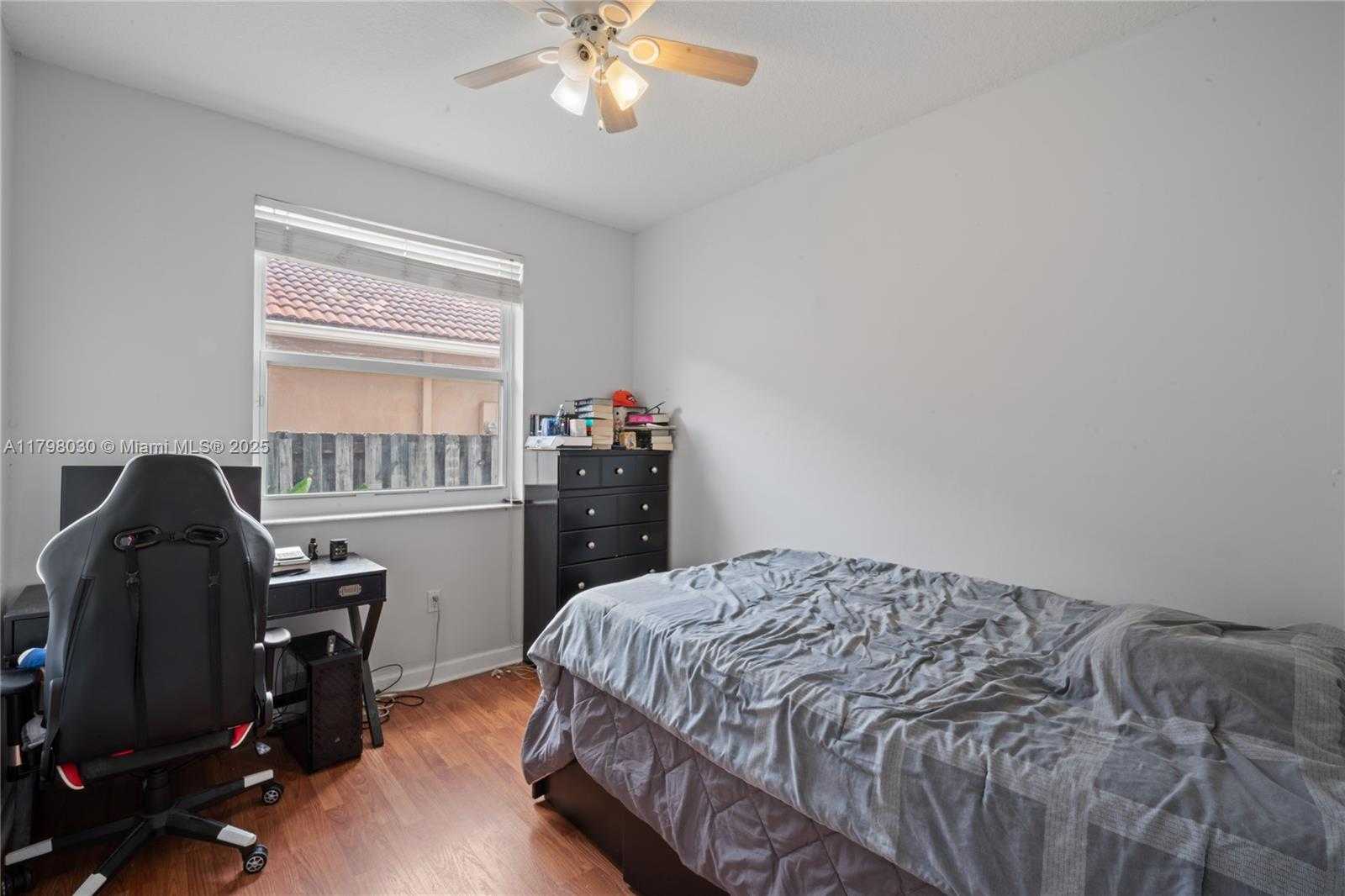 Small Image of 1199 NORTH WEST 166TH AVE, Pembroke Pines Number 31