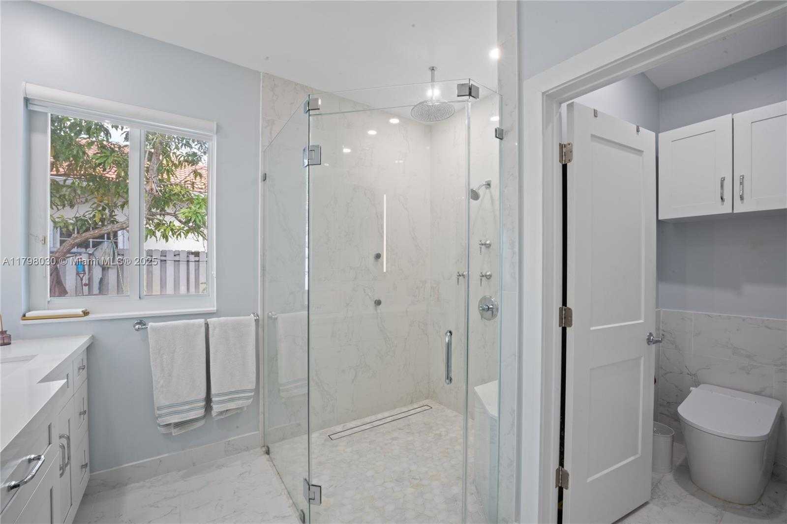 Small Image of 1199 NORTH WEST 166TH AVE, Pembroke Pines Number 38