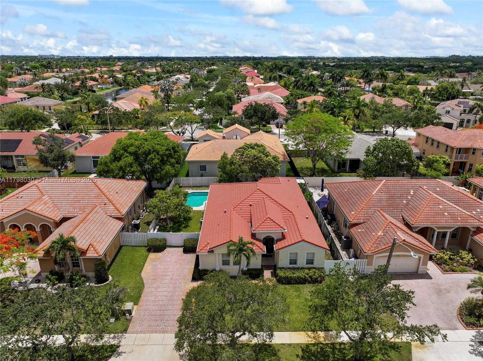 Small Image of 1199 NORTH WEST 166TH AVE, Pembroke Pines Number 45