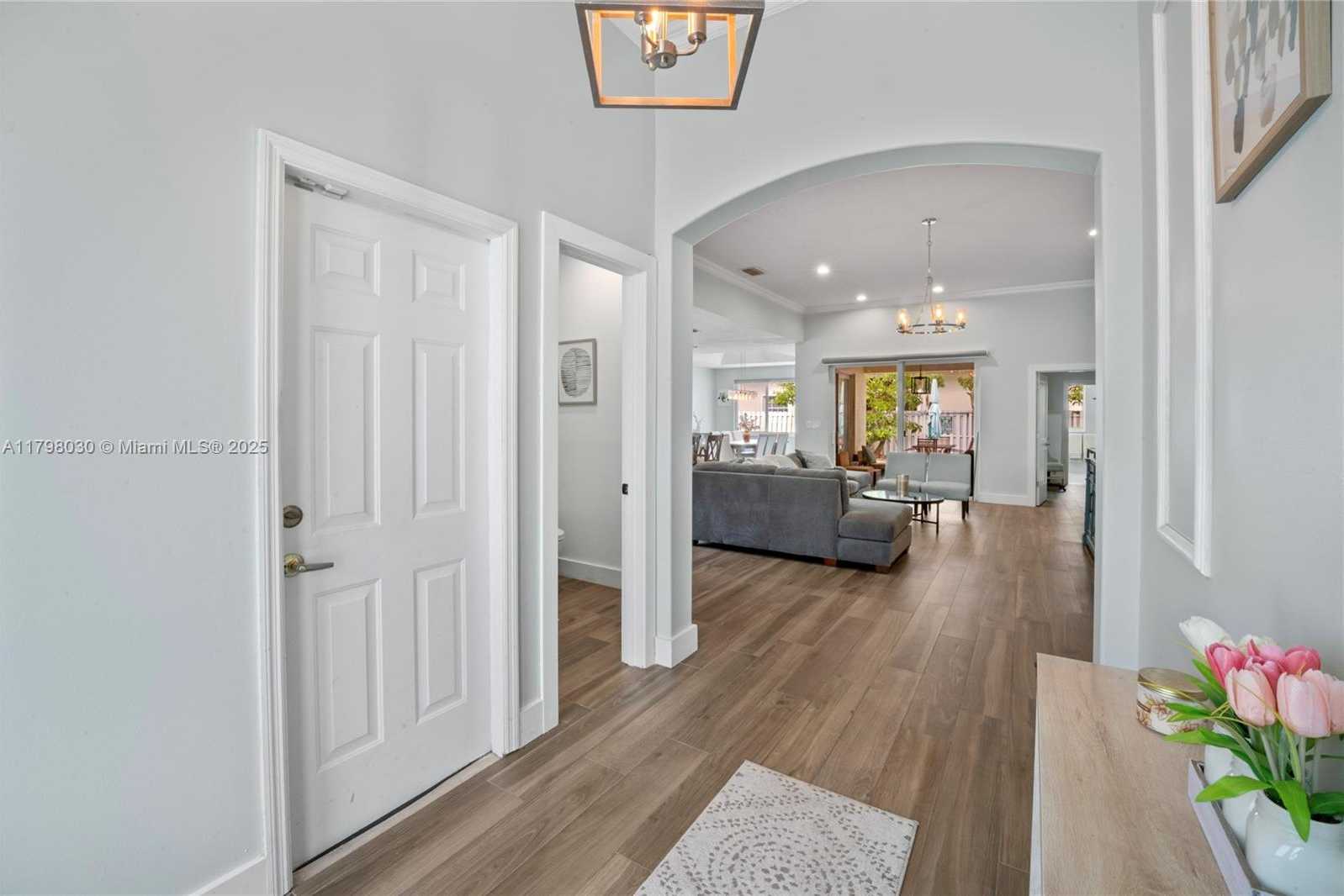 Small Image of 1199 NORTH WEST 166TH AVE, Pembroke Pines Number 6
