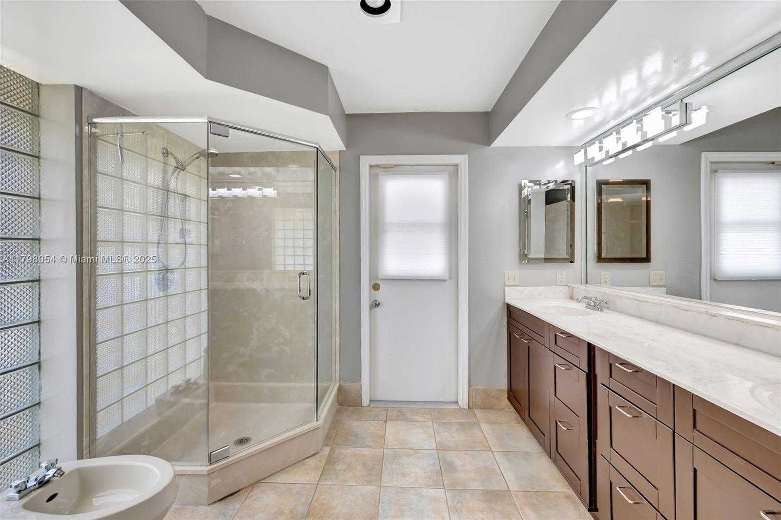 Small Image of 2730 NORTH WEST 105TH TER, Coral Springs Number 27