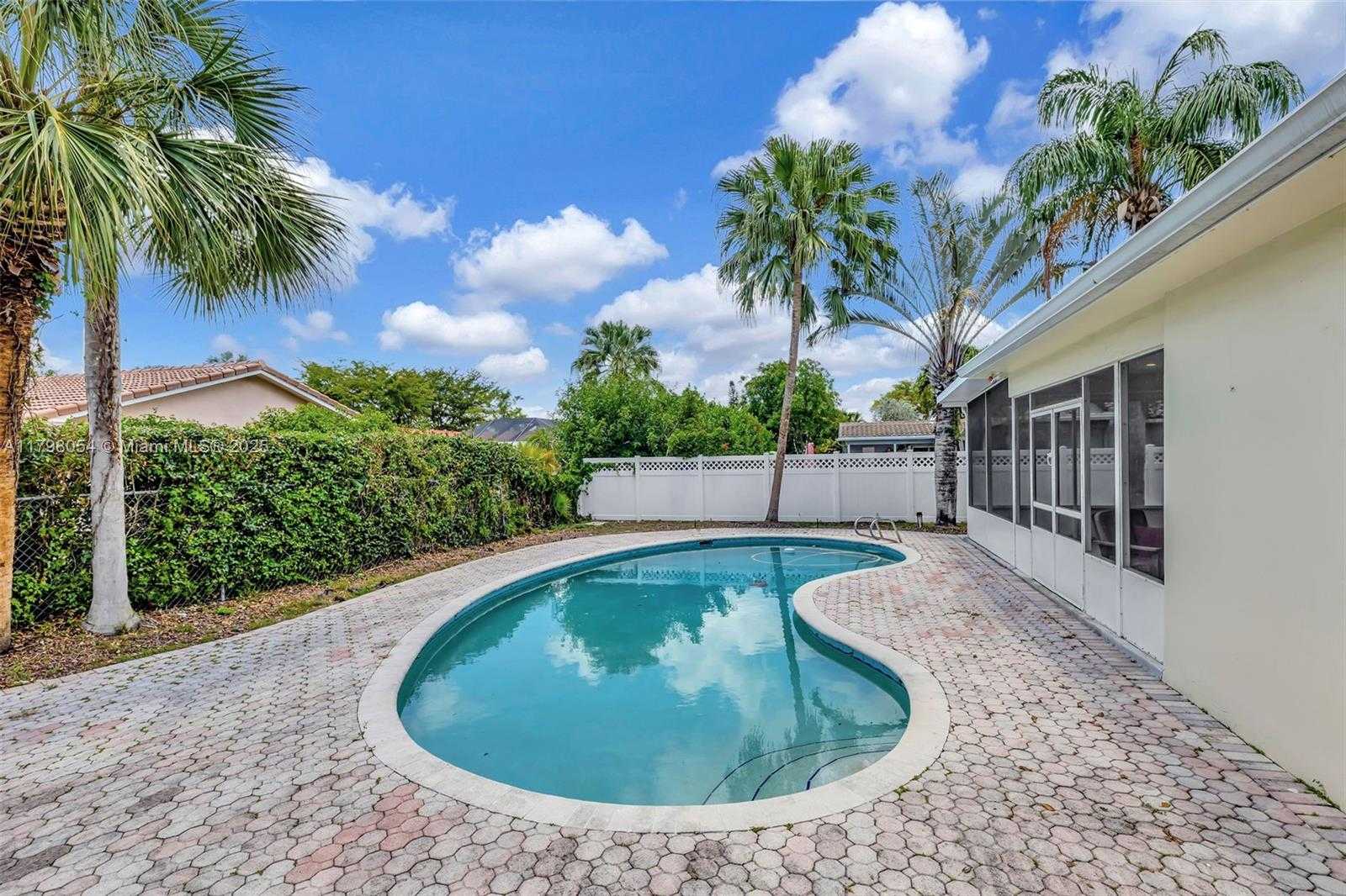 Small Image of 2730 NORTH WEST 105TH TER, Coral Springs Number 40