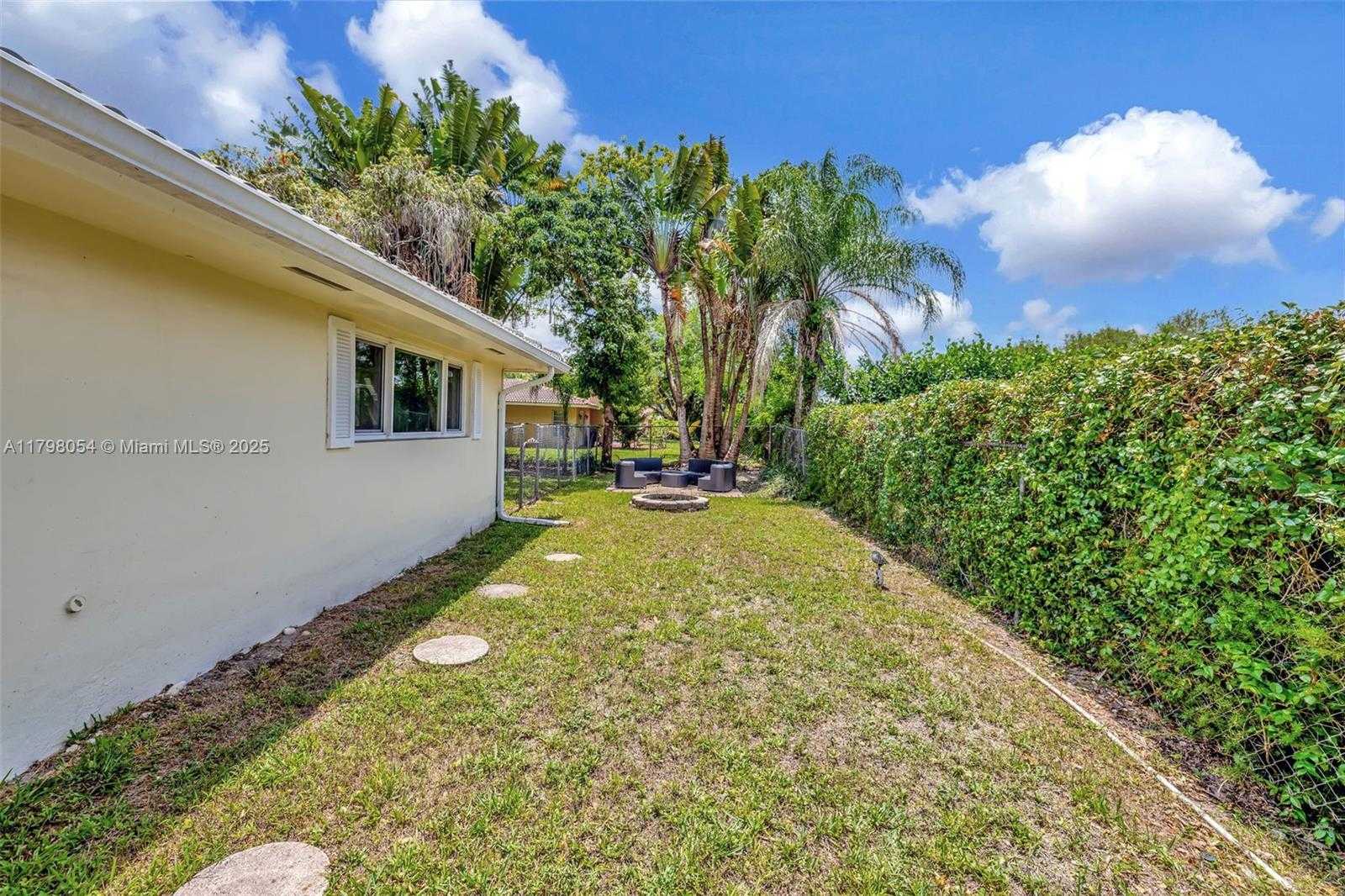 Small Image of 2730 NORTH WEST 105TH TER, Coral Springs Number 43