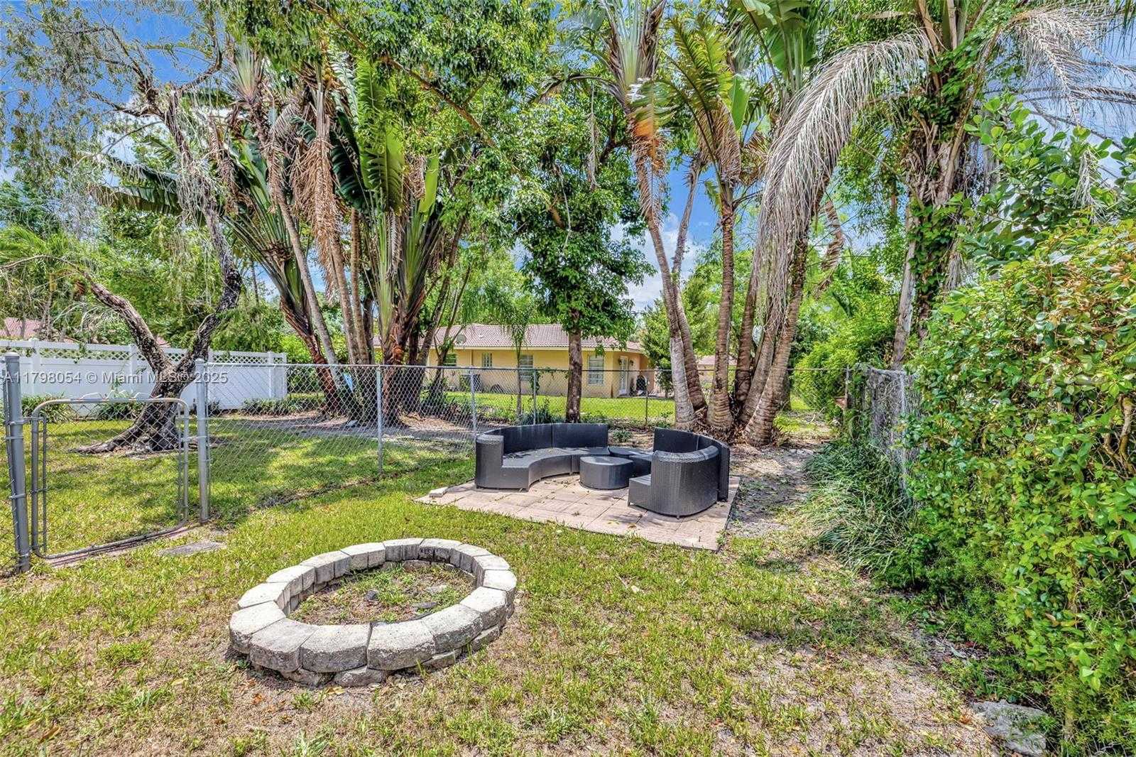 Small Image of 2730 NORTH WEST 105TH TER, Coral Springs Number 44