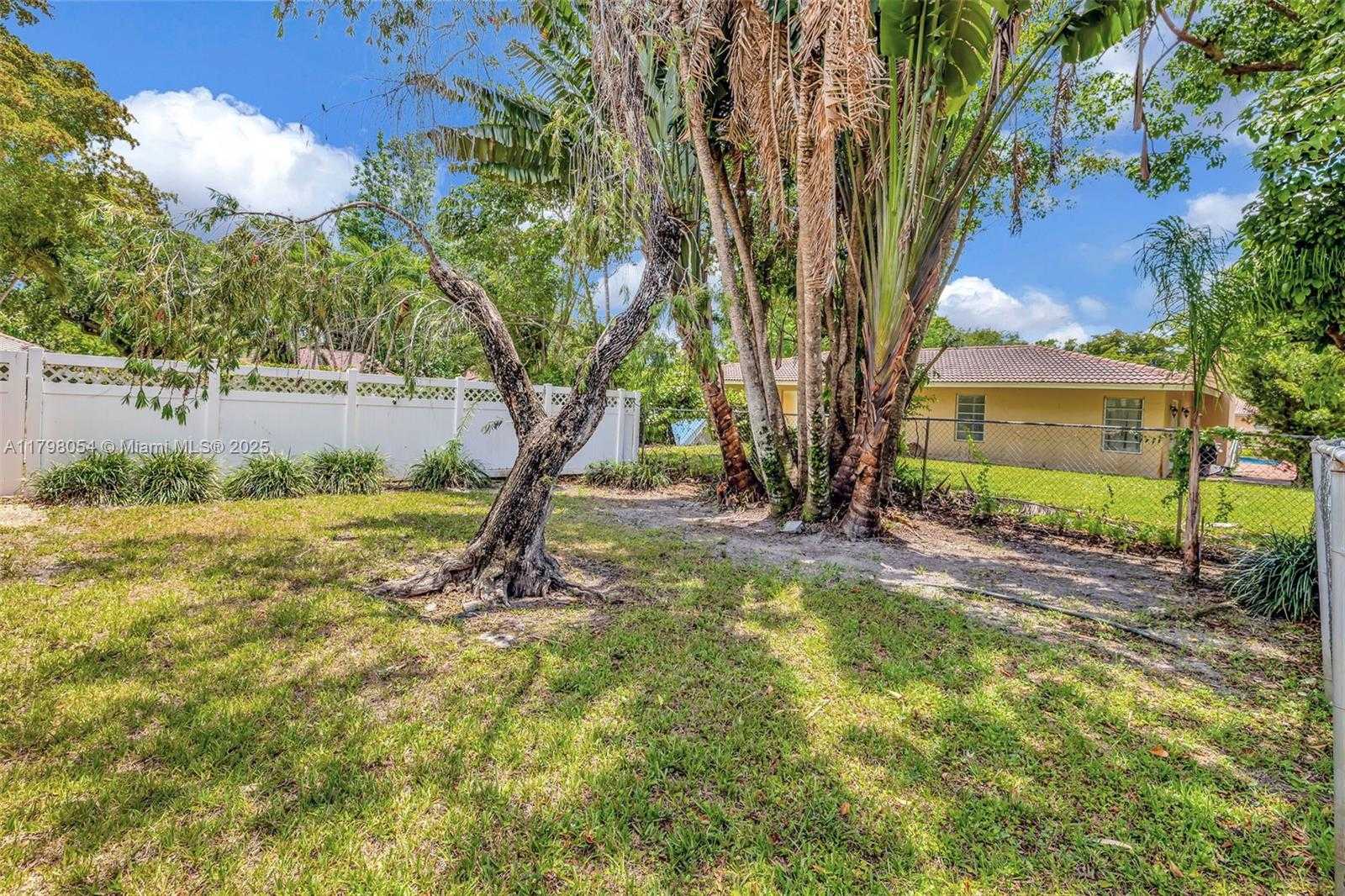 Small Image of 2730 NORTH WEST 105TH TER, Coral Springs Number 45