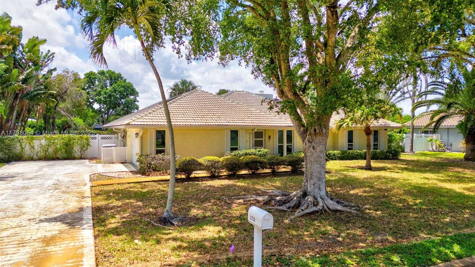 Small Image of 2730 NORTH WEST 105TH TER, Coral Springs Number 46