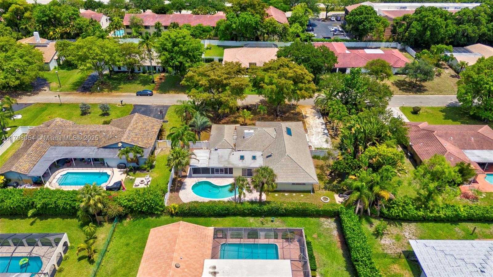 Small Image of 2730 NORTH WEST 105TH TER, Coral Springs Number 55