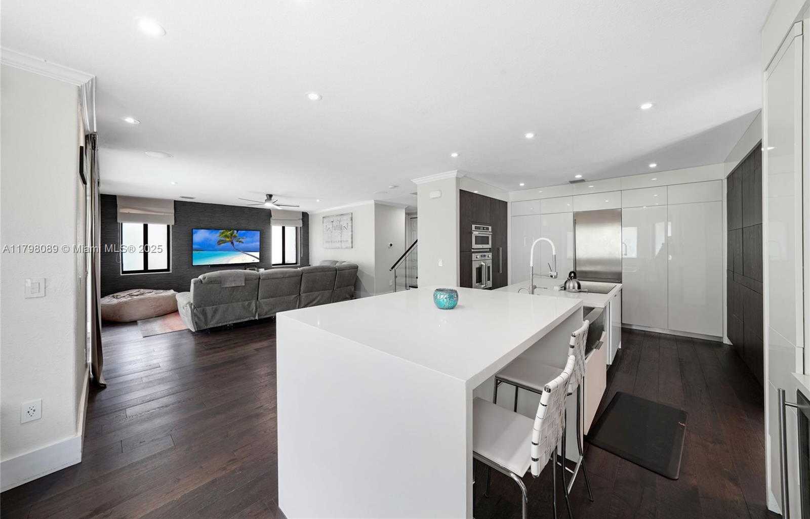 Small Image of 7567 SOUTH WEST 189TH ST, Cutler Bay Number 14