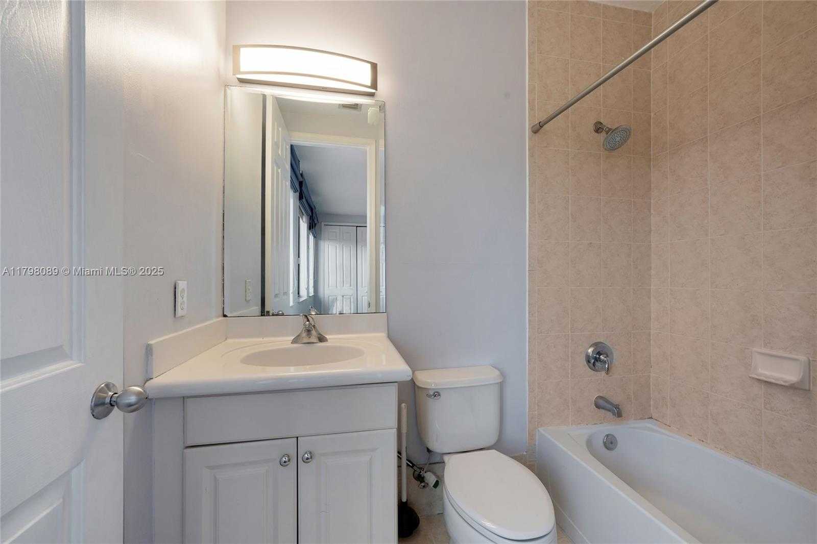 Small Image of 7567 SOUTH WEST 189TH ST, Cutler Bay Number 29