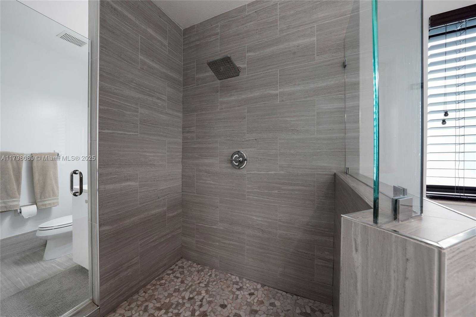 Small Image of 7567 SOUTH WEST 189TH ST, Cutler Bay Number 46