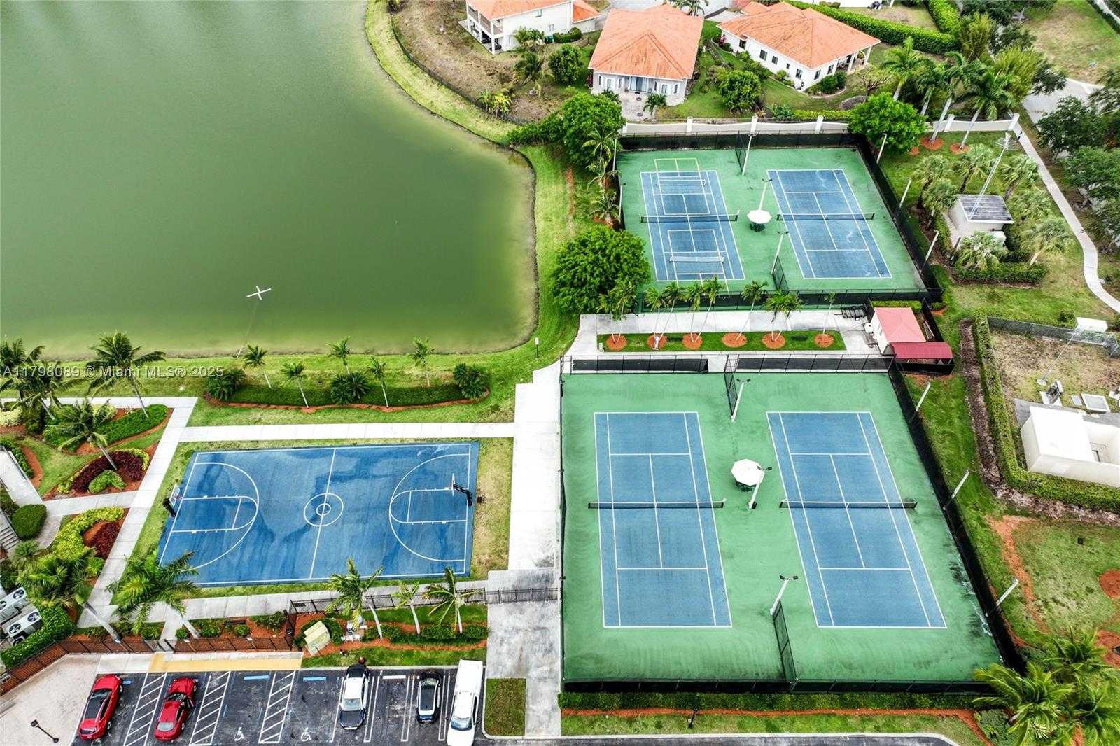 Small Image of 7567 SOUTH WEST 189TH ST, Cutler Bay Number 50