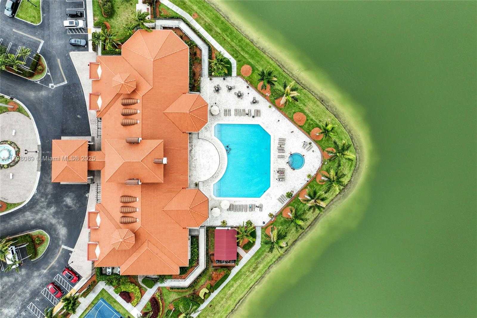 Small Image of 7567 SOUTH WEST 189TH ST, Cutler Bay Number 53