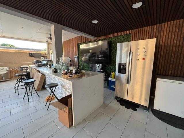 Small Image of 224 EAST 42ND ST, Hialeah Number 11