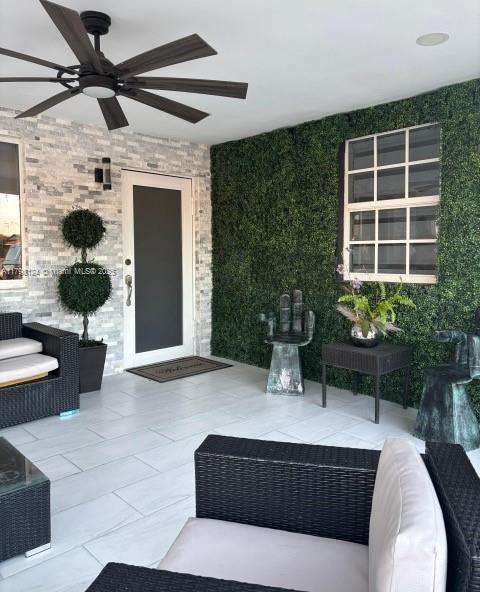 Small Image of 224 EAST 42ND ST, Hialeah Number 5