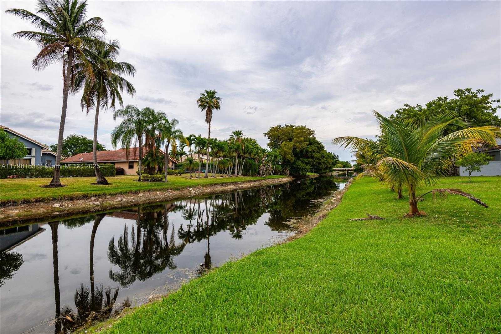 Small Image of 216 NORTH WEST 118TH DR, Coral Springs Number 30