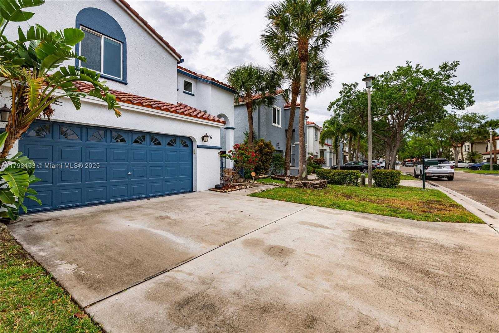 Small Image of 216 NORTH WEST 118TH DR, Coral Springs Number 33