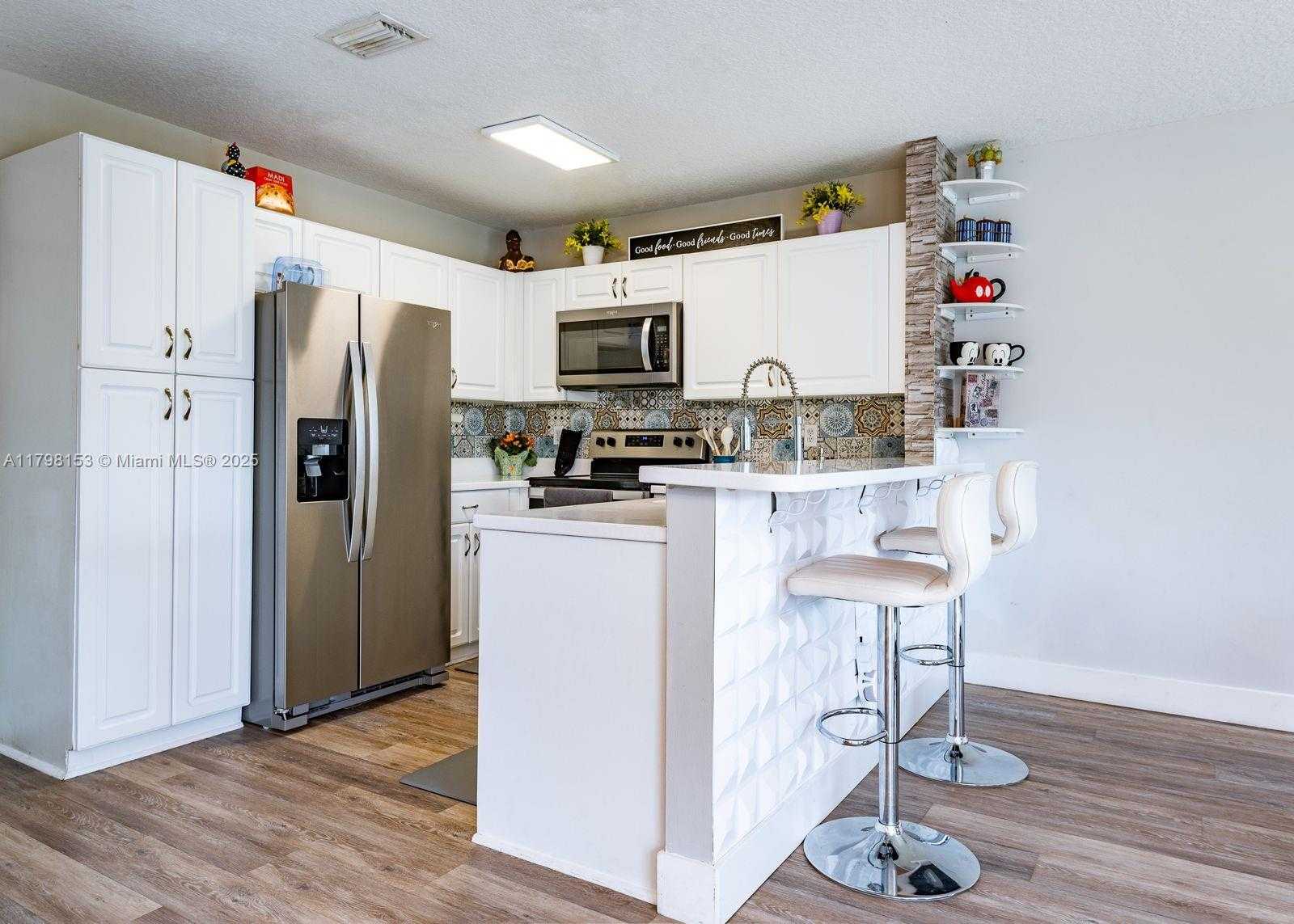 Small Image of 216 NORTH WEST 118TH DR, Coral Springs Number 9