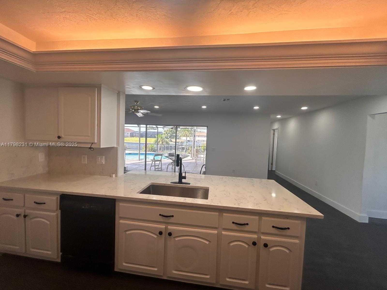 Small Image of 1515 SOUTH EAST 32 TER, Cape Coral Number 9