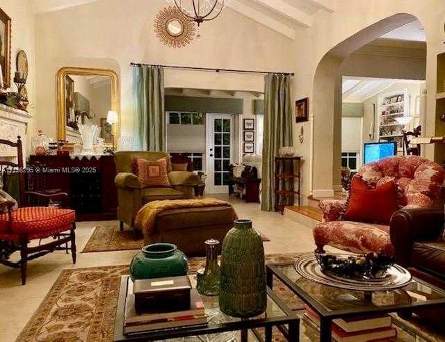 Small Image of 410 NAVARRE AVE, Coral Gables Number 3