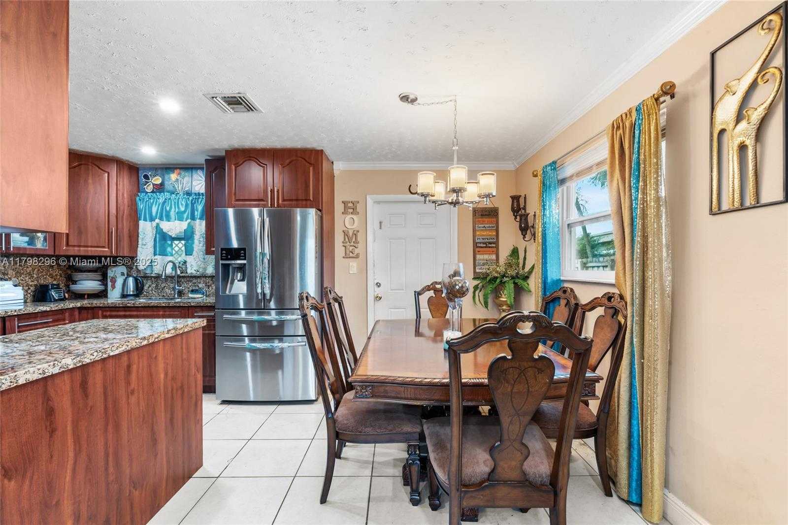Small Image of 11415 SOUTH WEST 226TH ST, Miami Number 12