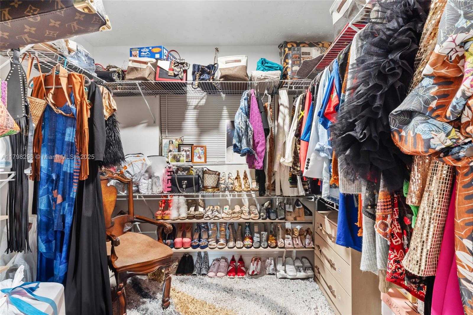 Small Image of 11415 SOUTH WEST 226TH ST, Miami Number 25